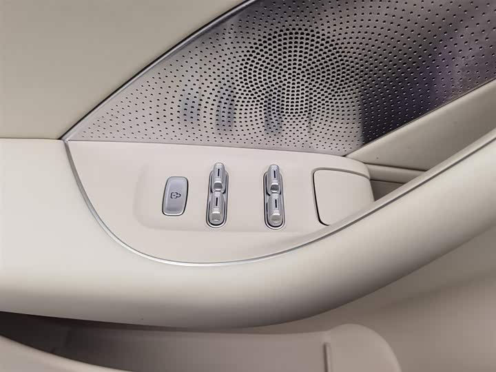 Luxeed R7 2025 2025款 增程 251km Max