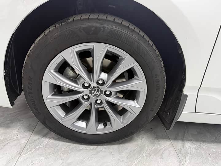 Toyota Avalon 2024 2024款 2.0L 进取版