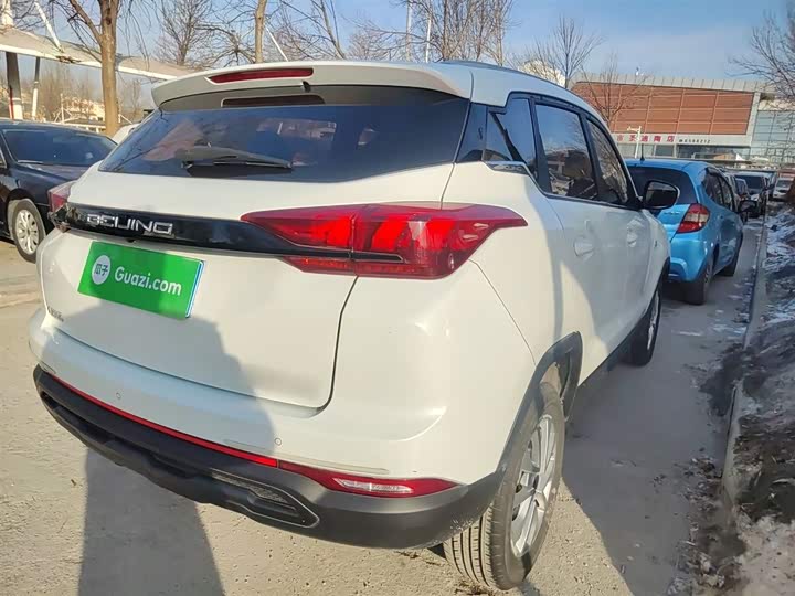 Beijing X3 2021 2021款 1.5T CVT荣耀版