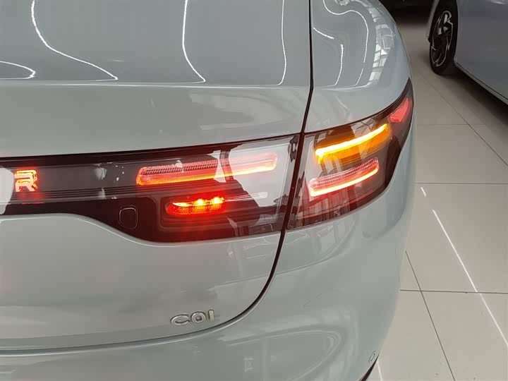 Leapmotor C01 2024 2024款 增程 316尊享版