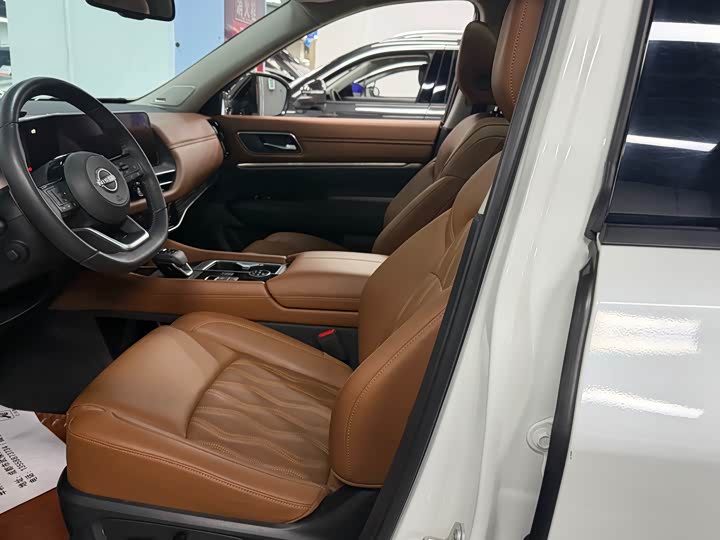 Nissan Pathfinder 2024 2024款 380VC-TURBO 四驱智尊版 6座