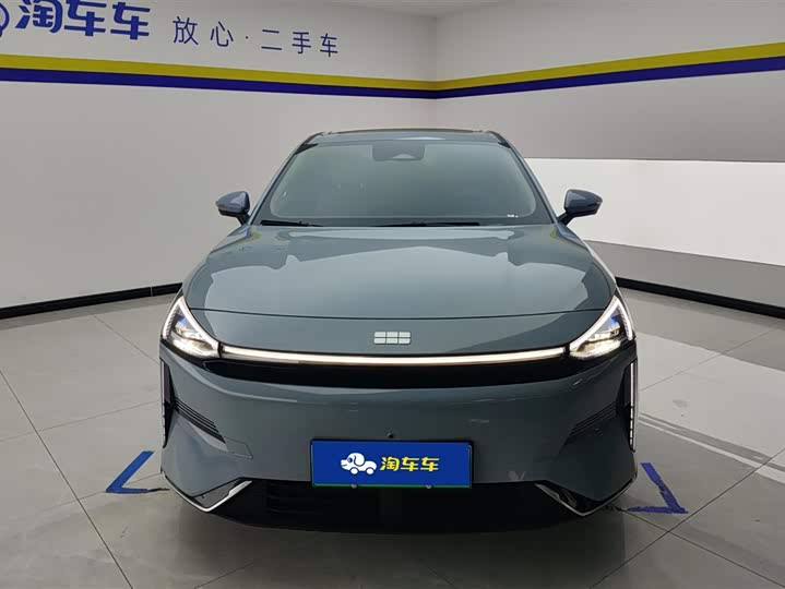 2025 Geely Galaxy L6