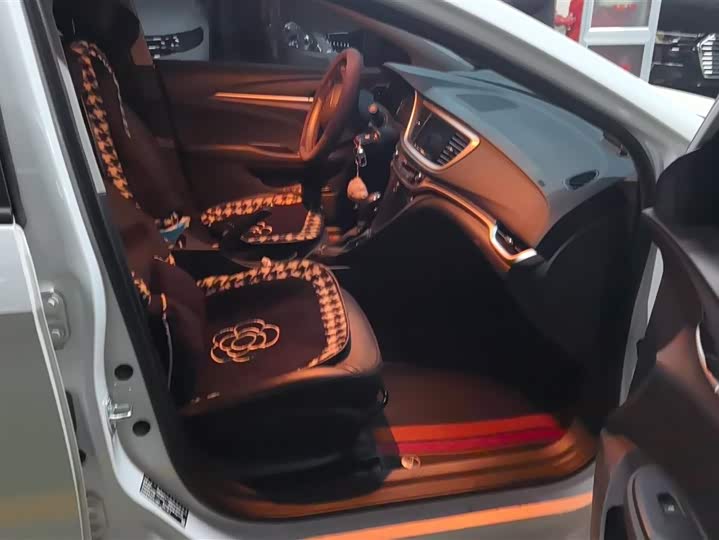 Buick Excelle GT 2021 2021款 改款 典范 1.5L 自动精英型