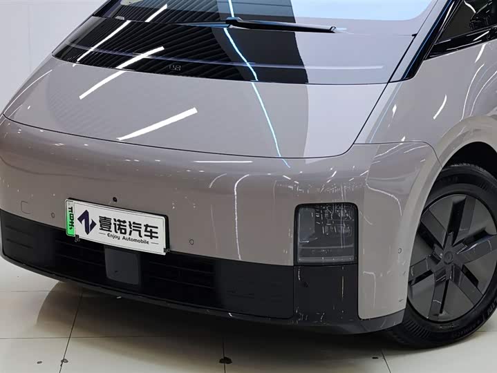 LiXiang Mega 2025 2025款 Home 家庭特别版