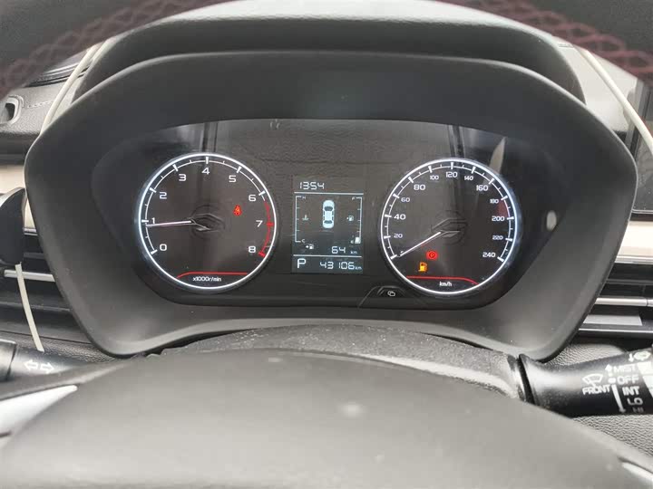 Geely Vision X3 2021 2021款 PRO 1.5L CVT尊贵型