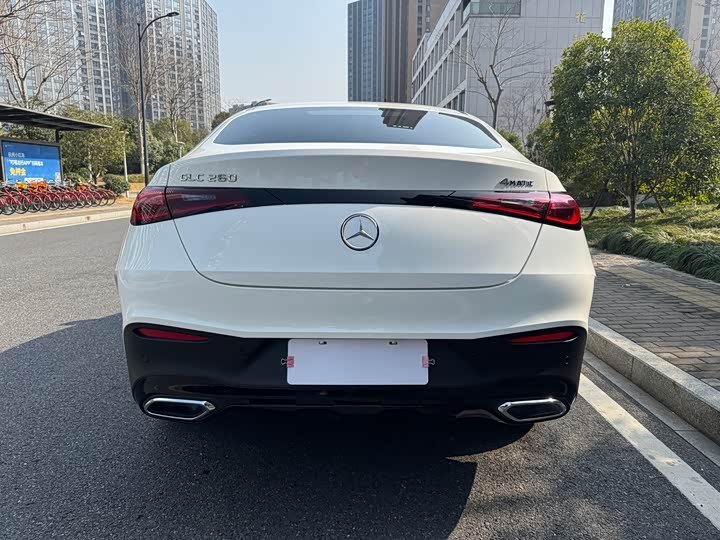 Mercedes-Benz GLC-Class Coupe 2024 2024款 GLC 260 4MATIC 轿跑SUV