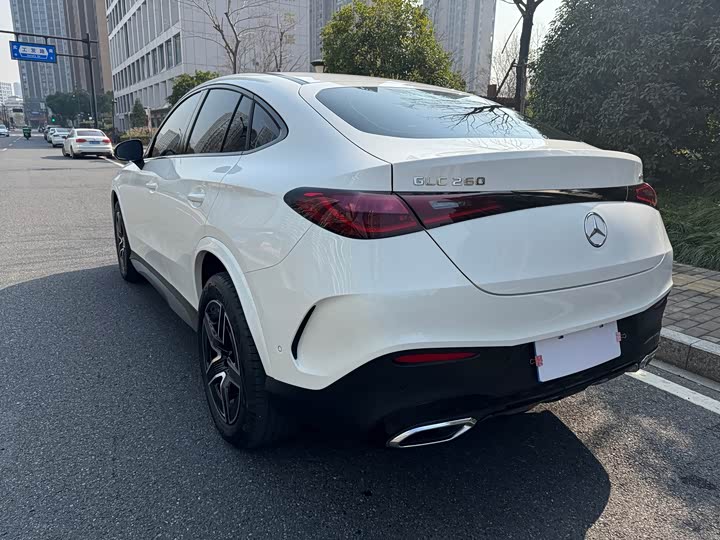 Mercedes-Benz GLC-Class Coupe 2024 2024款 GLC 260 4MATIC 轿跑SUV