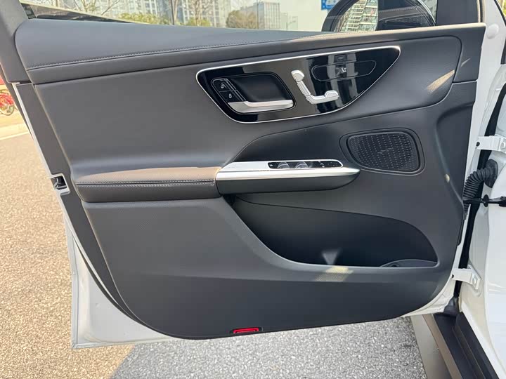 Mercedes-Benz GLC-Class Coupe 2024 2024款 GLC 260 4MATIC 轿跑SUV