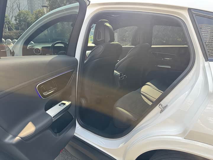 Mercedes-Benz GLC-Class Coupe 2024 2024款 GLC 260 4MATIC 轿跑SUV