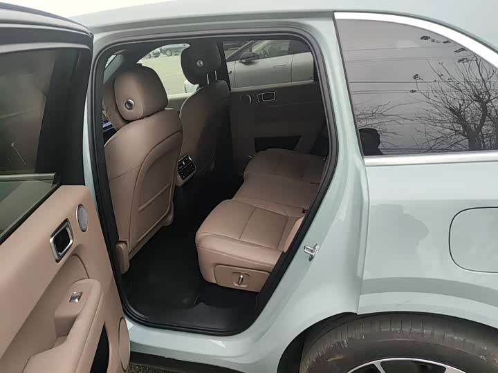 LiXiang L6 2025 2025款 Pro 智能焕新版