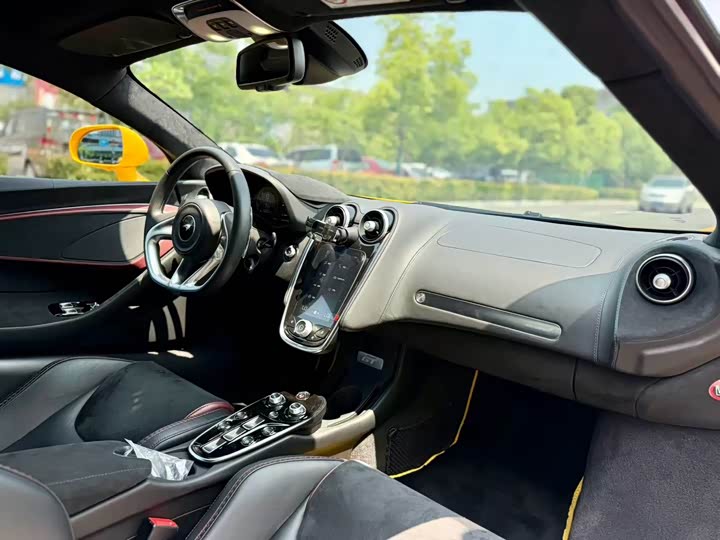 McLaren GT 2022 2022款 4.0T 标准型