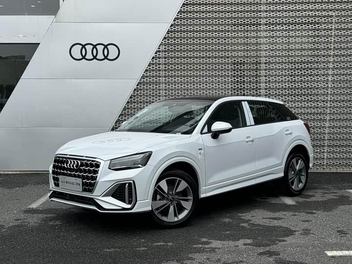 2025 Audi Q2L