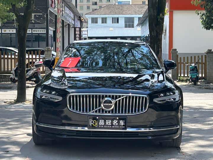 Volvo S90 2025 2025款 B5 智远豪华版