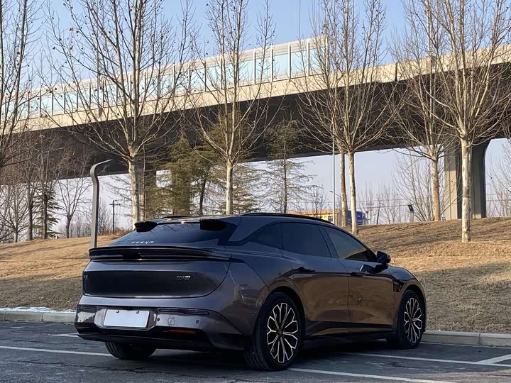 Zeekr 007 GT 2025 2025款 后驱智驾版 75kWh