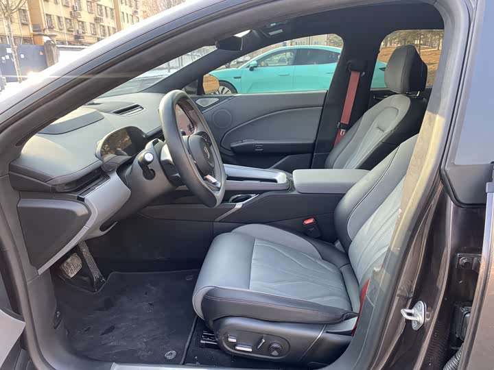 Zeekr 007 GT 2025 2025款 后驱智驾版 75kWh