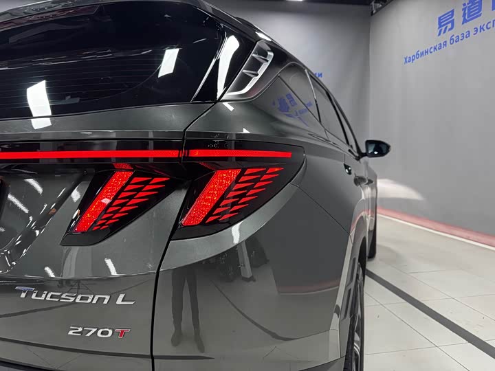 Hyundai Tucson L 2023 2023款 途胜L 1.5T 自动两驱LUX尊贵版