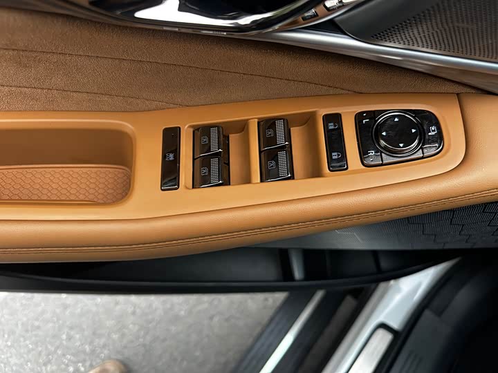 2024 GAC Trumpchi ES9