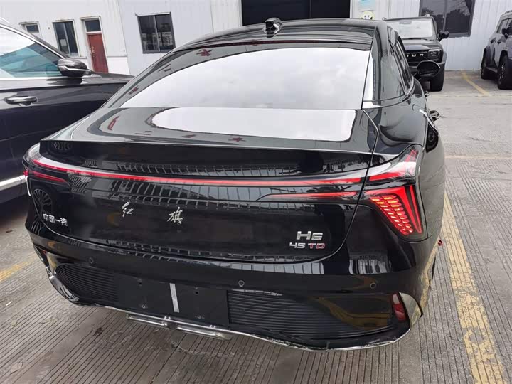 Hongqi H6 2023 2023款 2.0T 致臻版