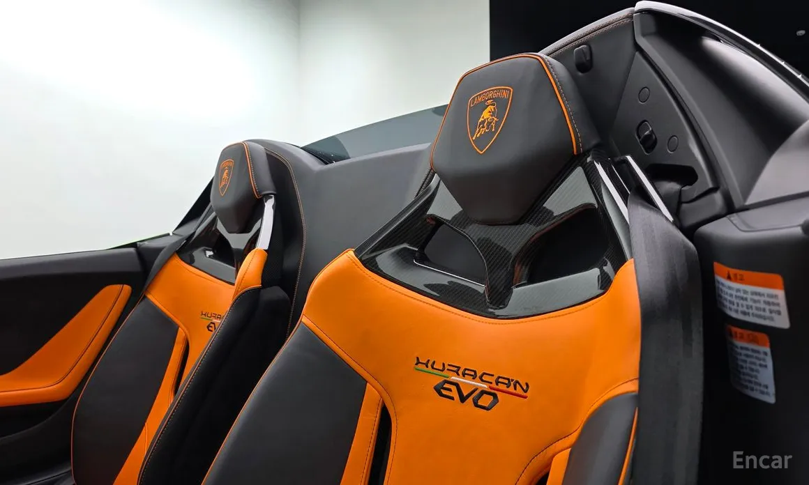 Lamborghini Huracan 2014 LP640-4 EVO Spyder