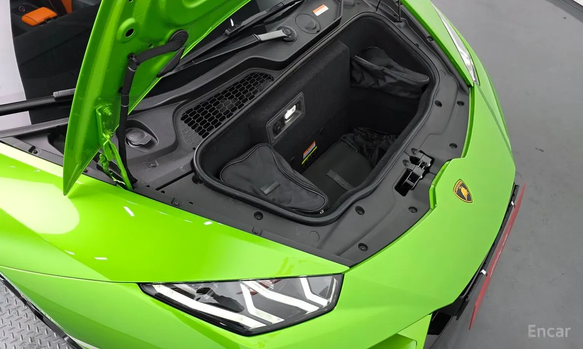 Lamborghini Huracan 2014 LP640-4 EVO Spyder