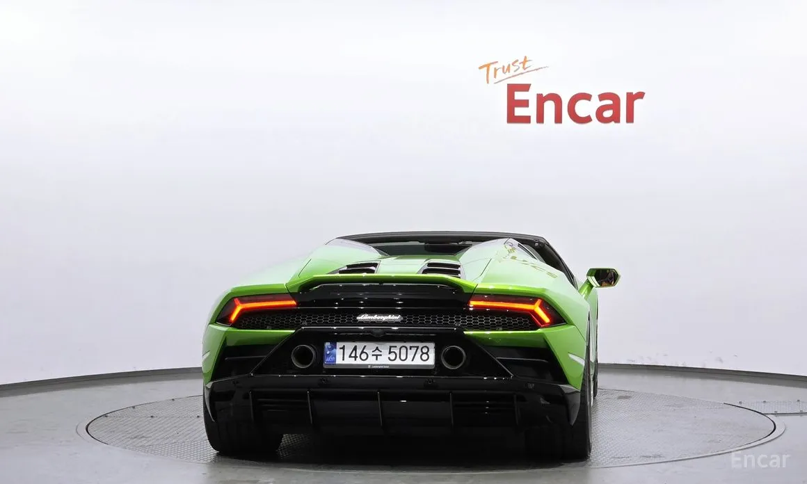 Lamborghini Huracan 2014 LP640-4 EVO Spyder