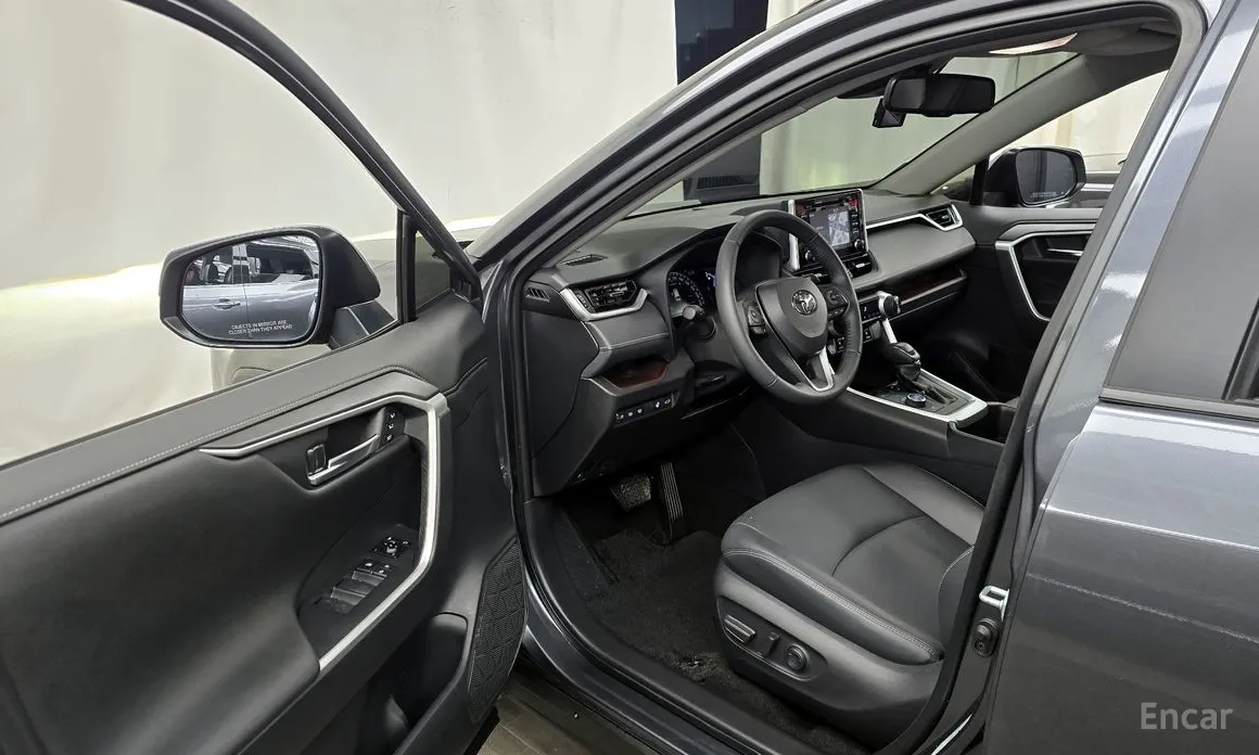 Toyota RAV4 2019 2.5 4WD Hybrid