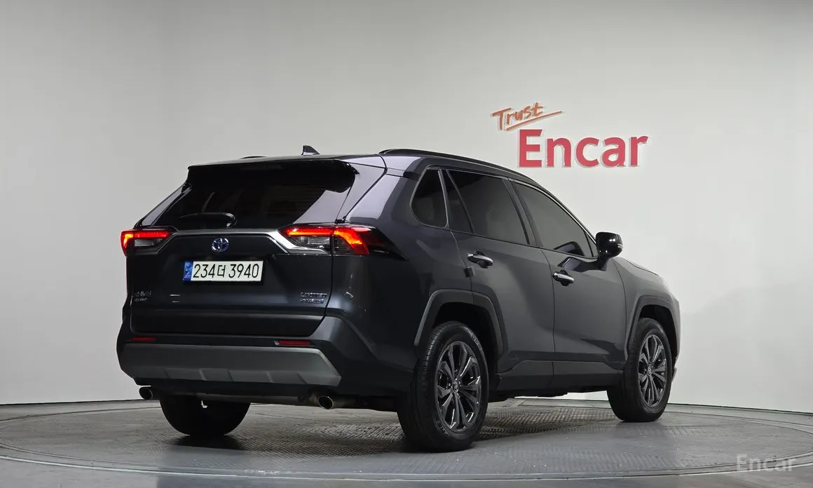 Toyota RAV4 2019 2.5 4WD Hybrid