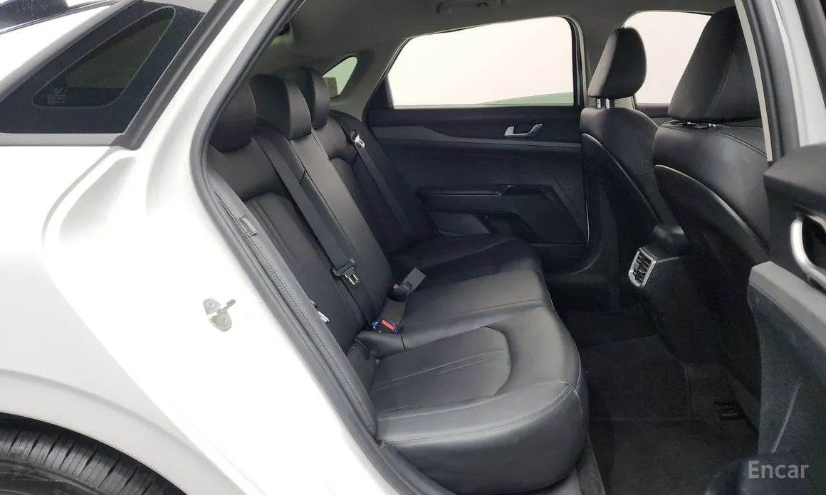 Kia K5 2023 2.0 LPi(Rent)