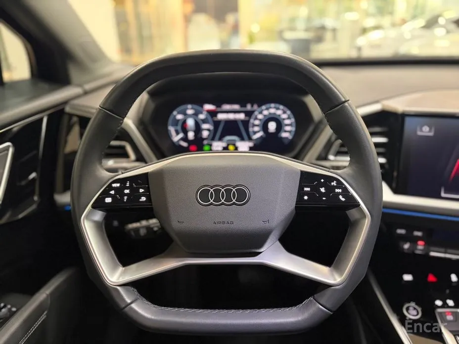 Audi Q4 e-tron 2022 40