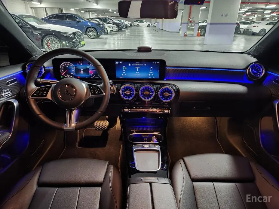 Mercedes-Benz A-Class 2019 A220 Hatchback