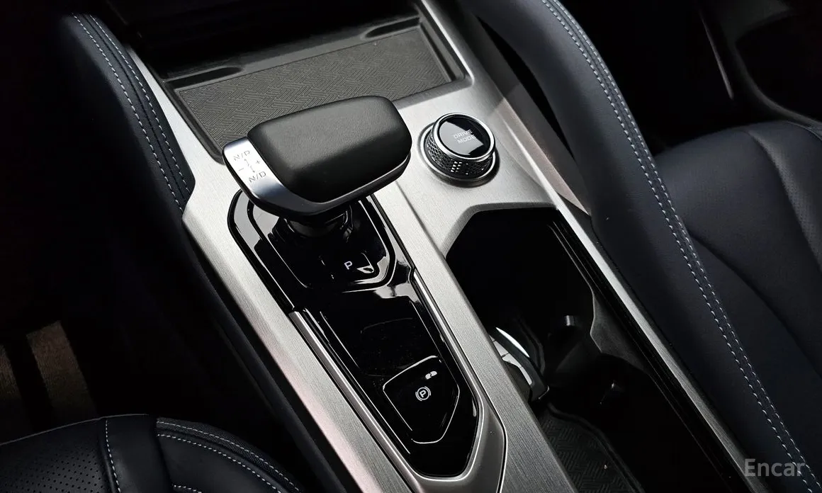 Renault Grand Koleos 2024 1.5 E-TECH Iconic 2WD