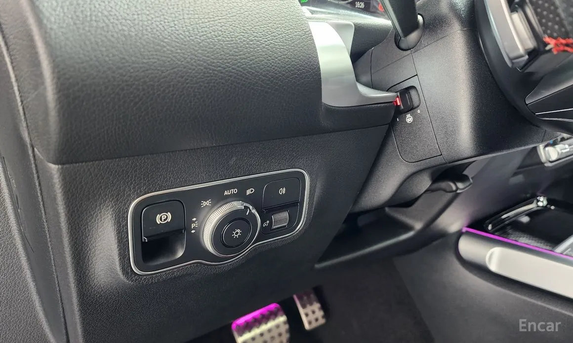 Mercedes-Benz GLB-Class 2020 GLB250 4MATIC