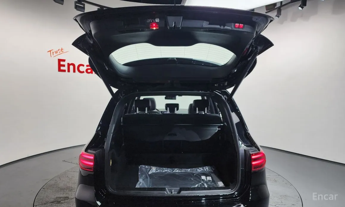 Mercedes-Benz GLB-Class 2020 GLB250 4MATIC