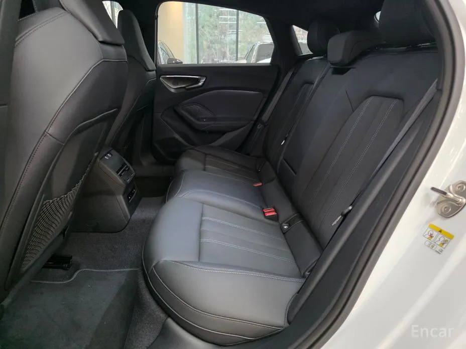 Audi A5 2025 40 TFSI Quattro S Line Black Edition