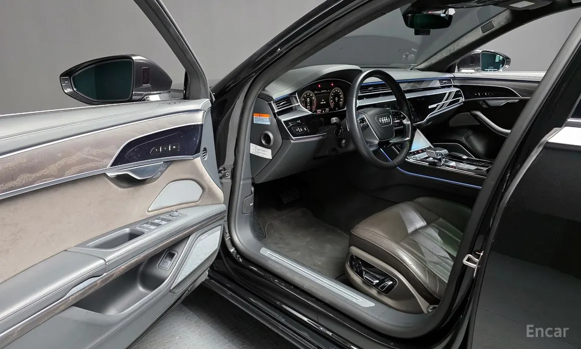 Audi A8 2018 60 TFSI Quattro LWB