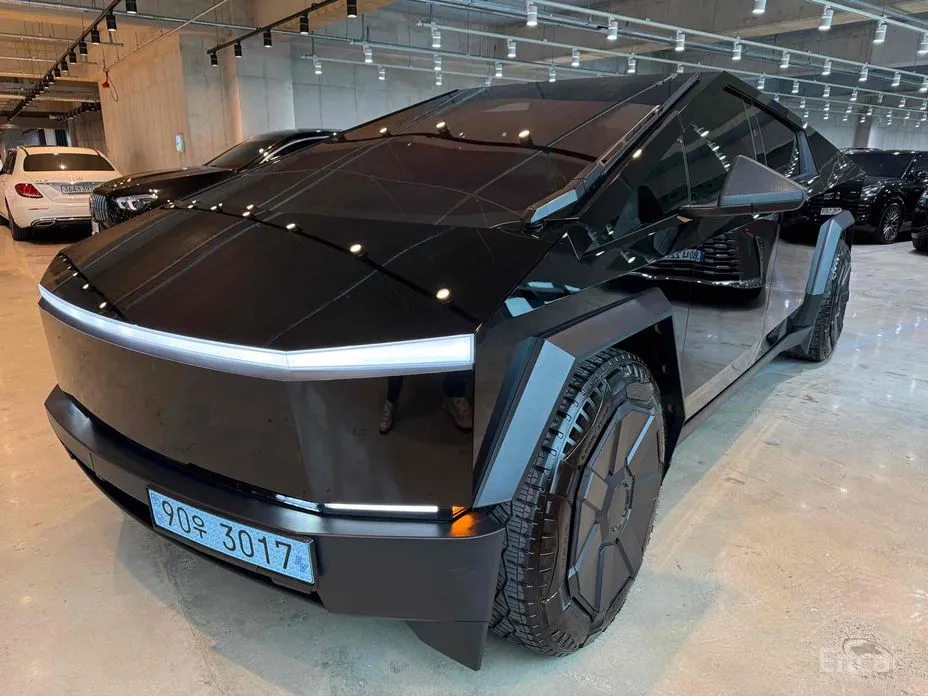 Tesla Cybertruck 2023 AWD