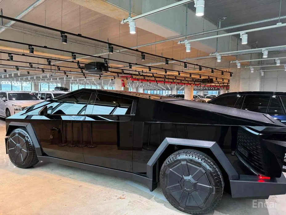 Tesla Cybertruck 2023 AWD