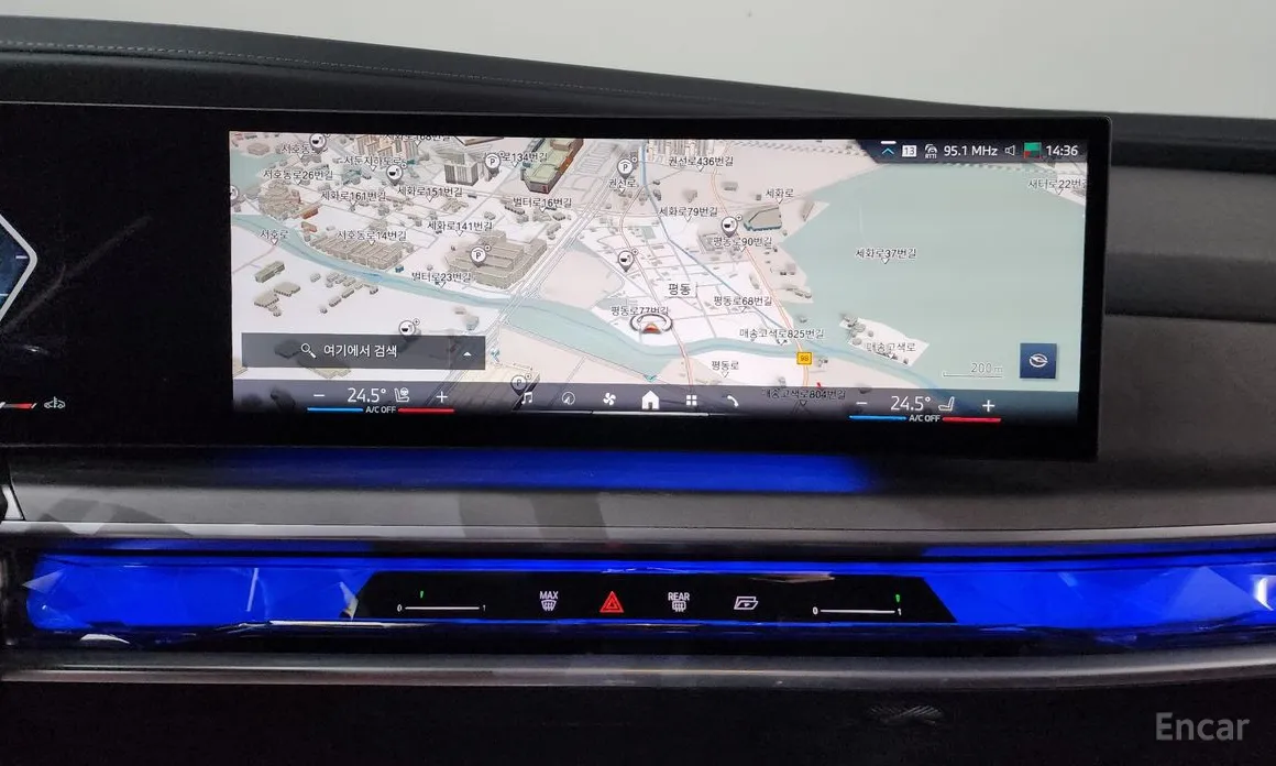 BMW 7 Series 2022 740i sDrive Design Pure Excellence