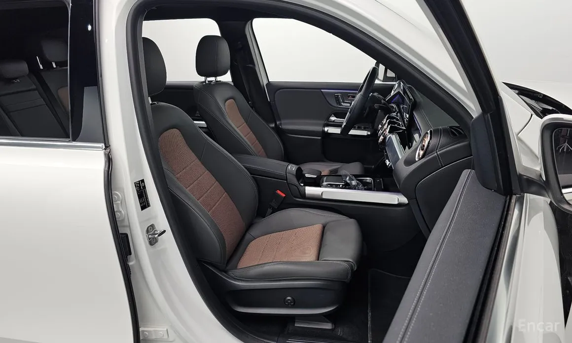 Mercedes-Benz EQB 2022 EQB300 4MATIC Electric Art