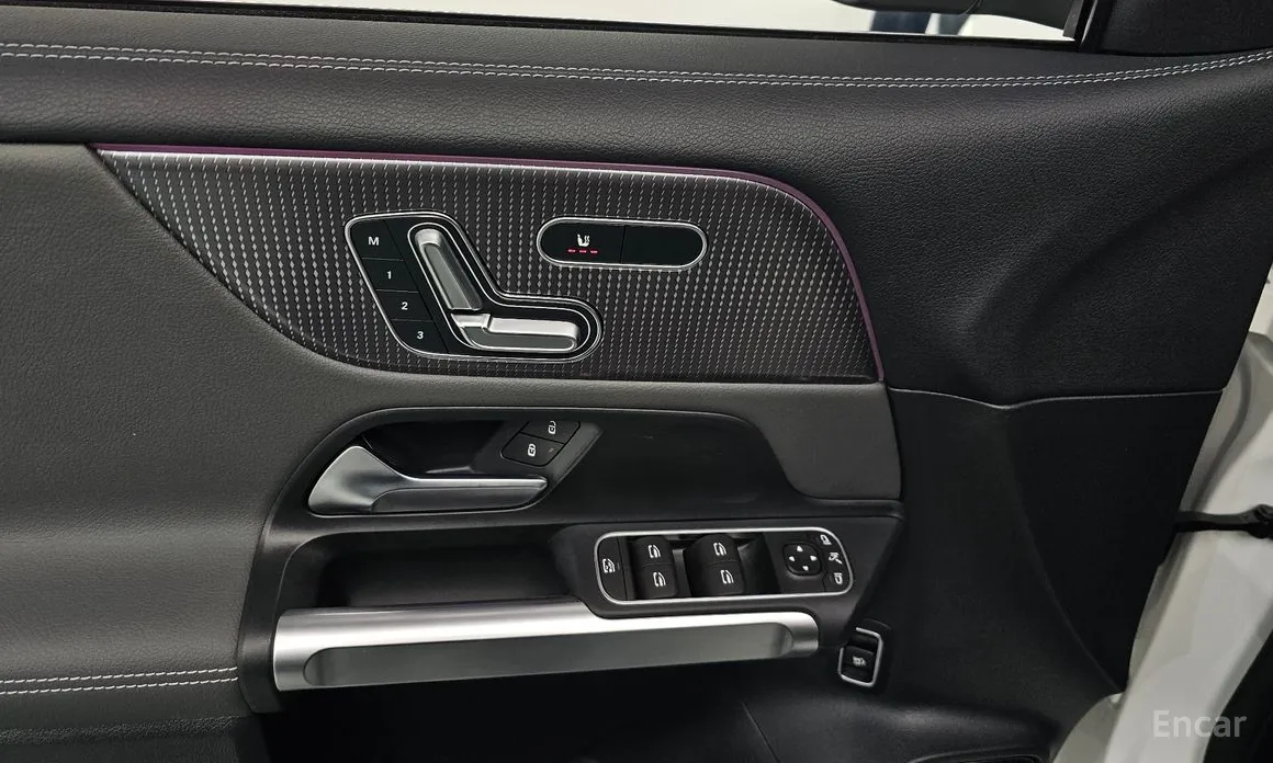 Mercedes-Benz EQB 2022 EQB300 4MATIC Electric Art