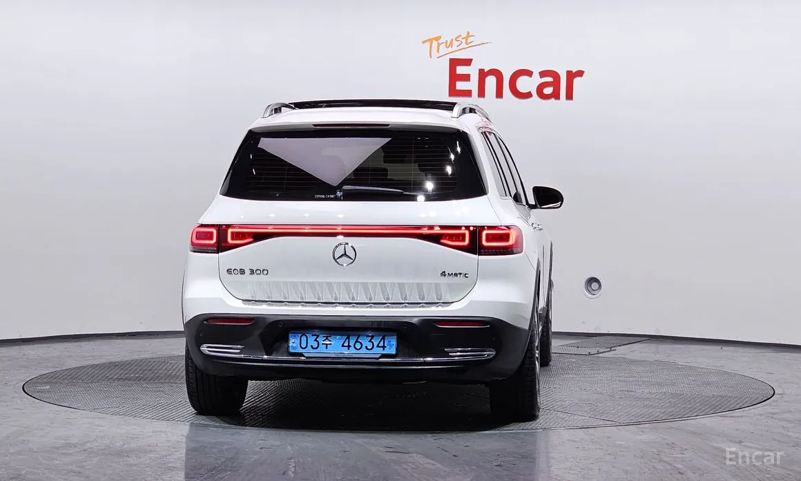 Mercedes-Benz EQB 2022 EQB300 4MATIC Electric Art