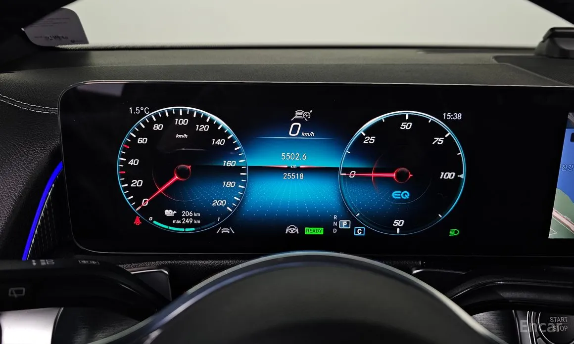 Mercedes-Benz EQB 2022 EQB300 4MATIC Electric Art