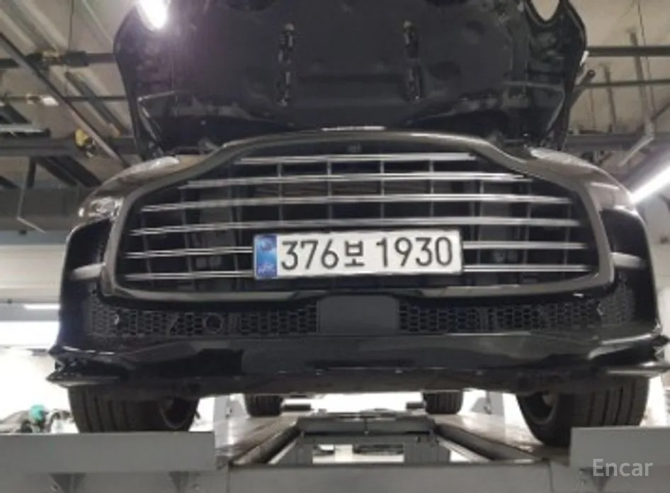 Aston Martin DBX 2020 4.0 V8 707