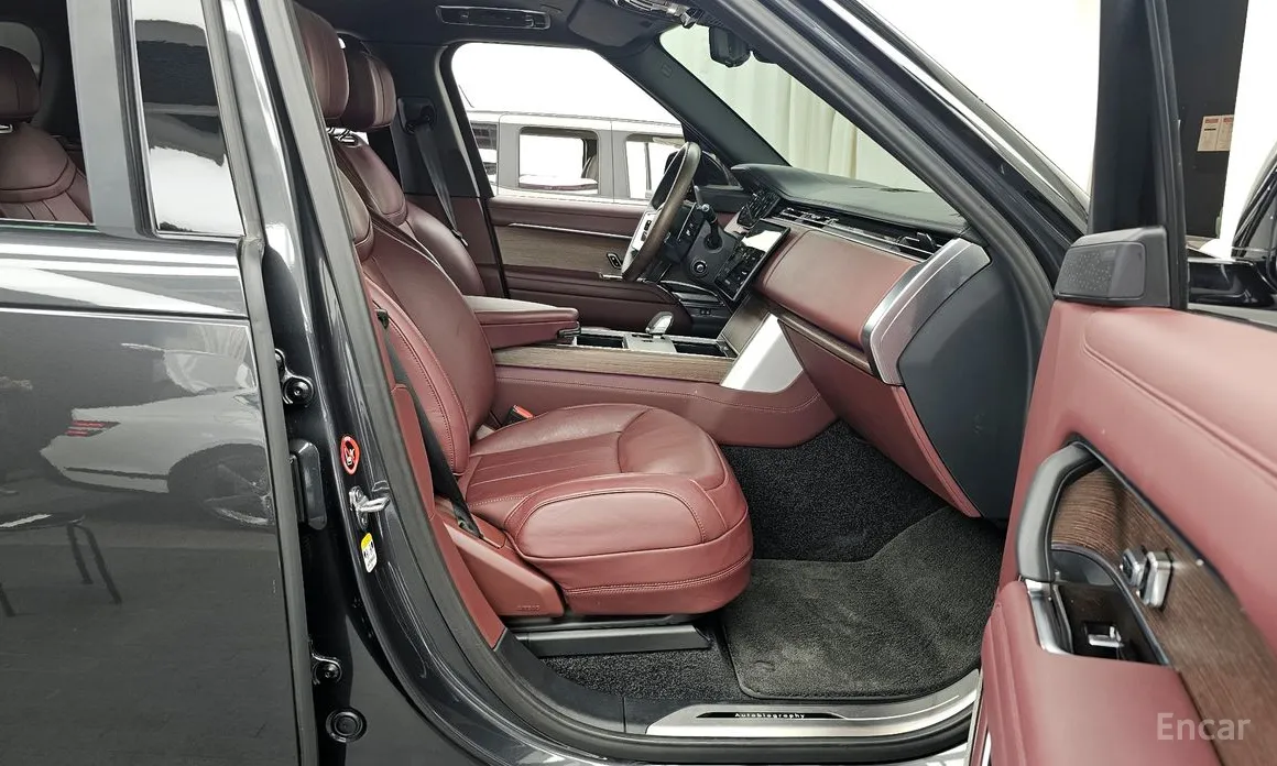 Land Rover Range Rover 2022 P530 Autobiography