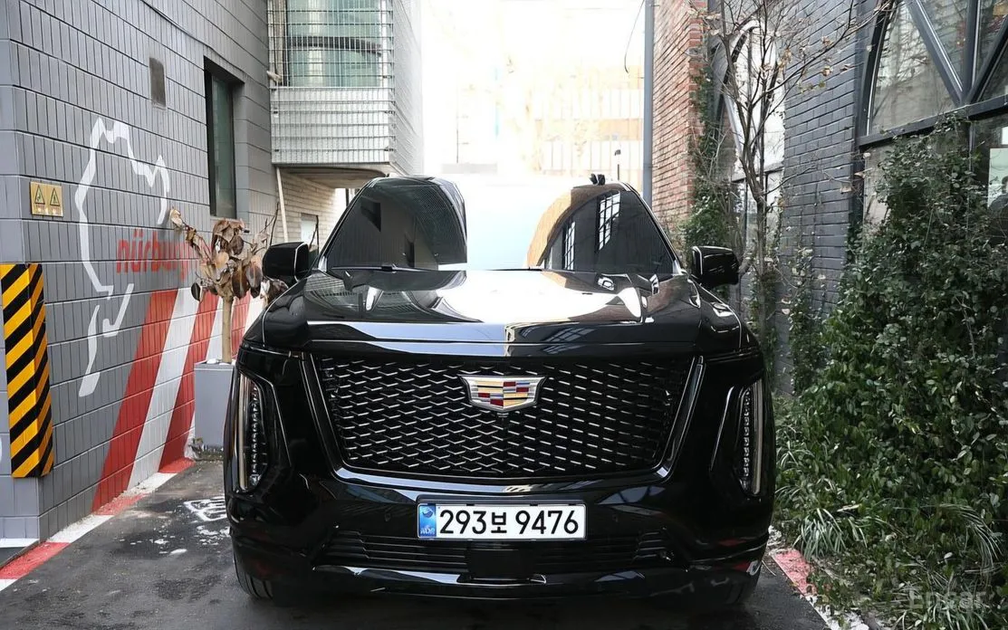 Cadillac Escalade 2021 6.2