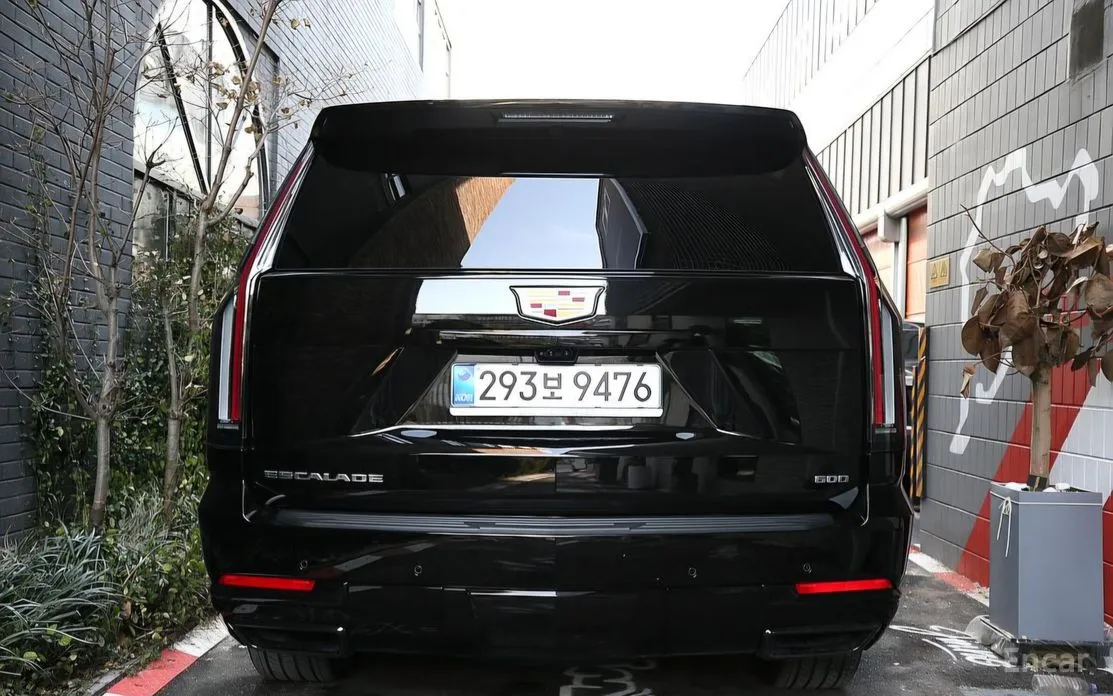 Cadillac Escalade 2021 6.2