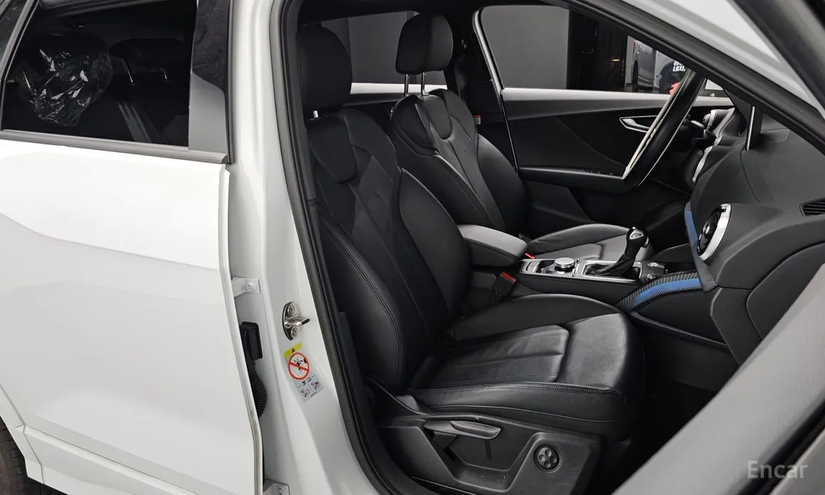 Audi Q2 2017 35 TDI Premium