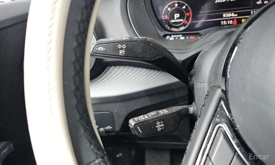 Audi Q2 2017 35 TDI Premium