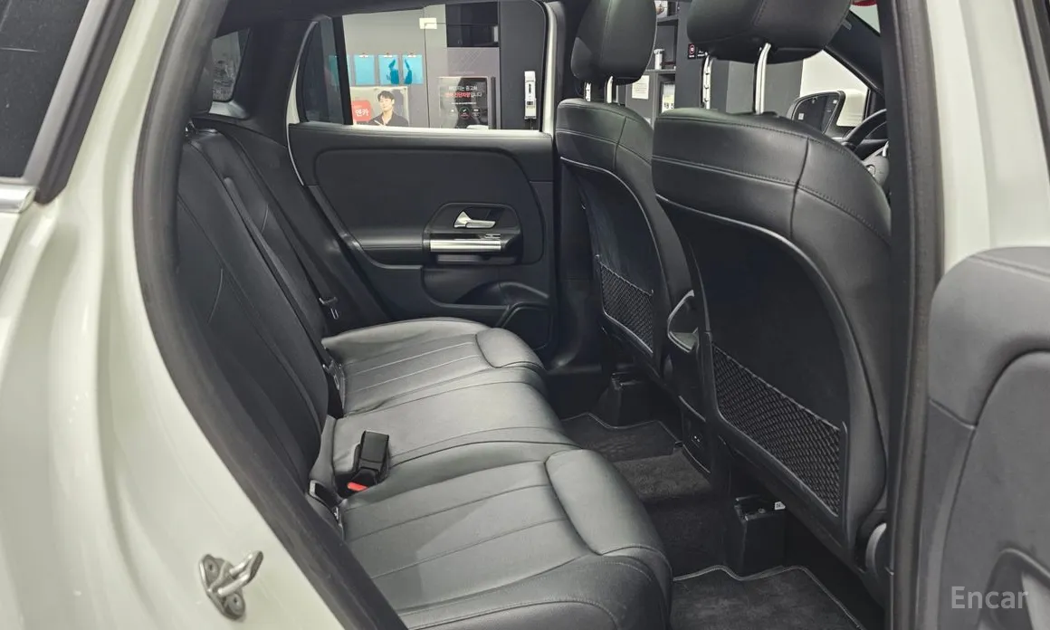 Mercedes-Benz GLA-Class 2020 GLA220