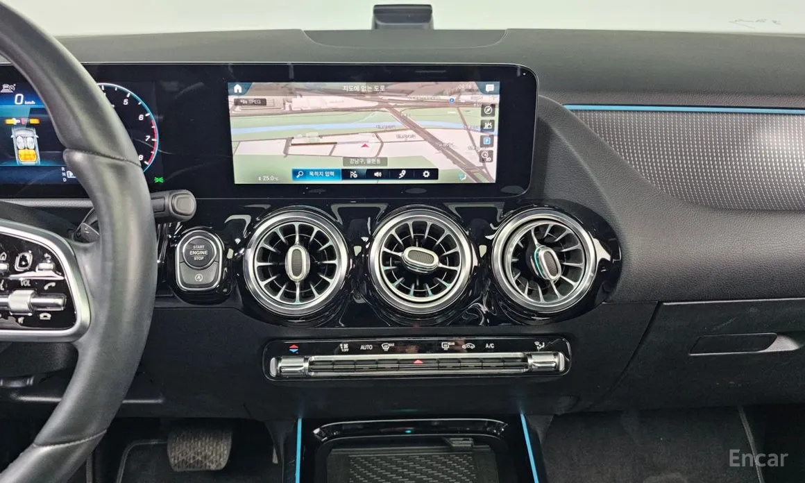 Mercedes-Benz GLA-Class 2020 GLA220